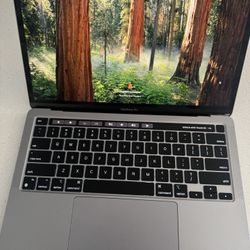 MacBook Pro M1 13.3 inch screen