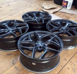 Set of 4 Rims 20 inches