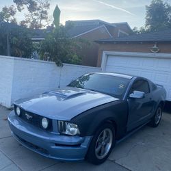 2005 Ford Mustang