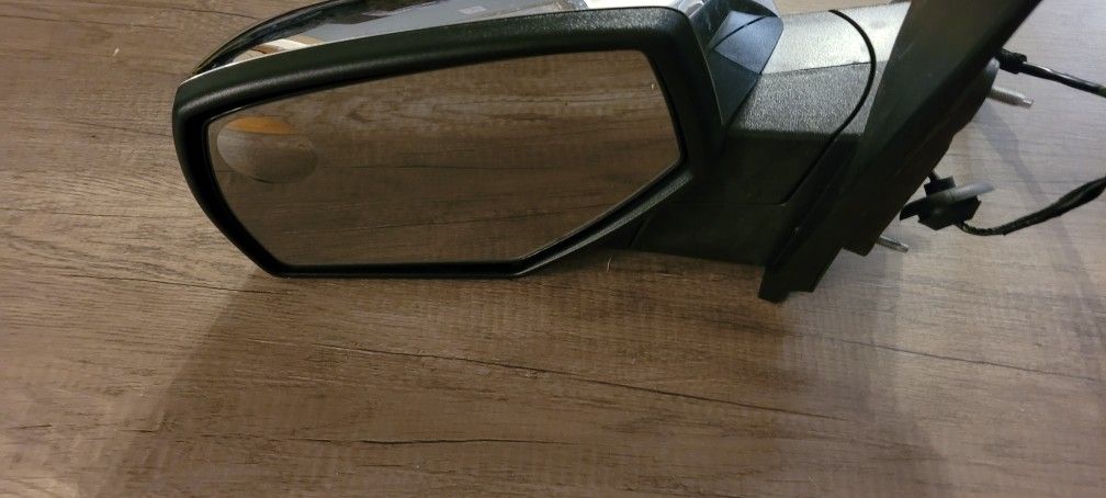 Used 2017 chevy SILVERADO Chrome Left Side Mirror