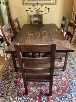 High value, Beautiful, solid, walnut dining table with six chairs excellent condition