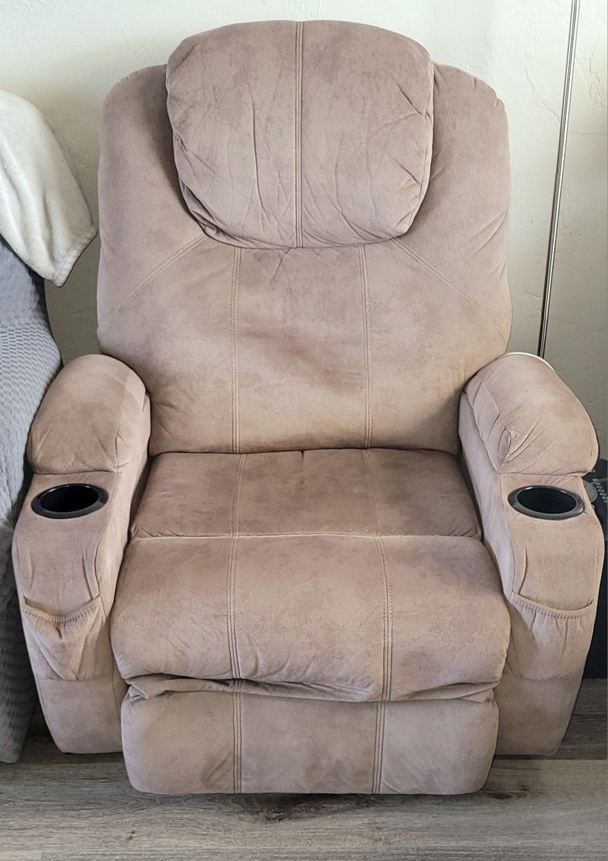 Small Recliner With Cup Holders