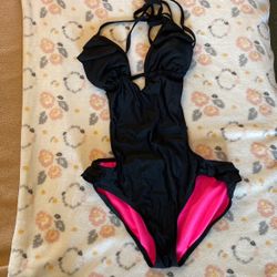 Swinsuit