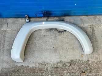 13-15 Toyota Tacoma xsp fender flare