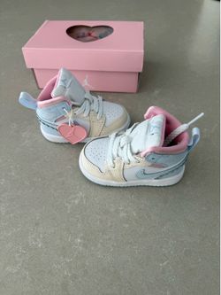 NIKE AIR JORDAN- brand new- toddler shoe size 4C