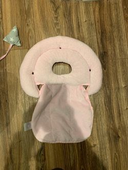 Pottery barn kids head support