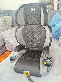 Chicco KidFit Zip Plus 2-in-1