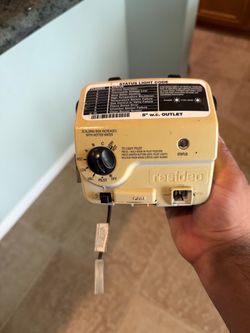 Water heater gas control valve