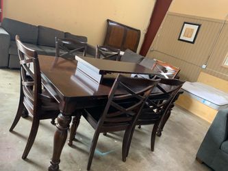 Dinning table 6 chairs