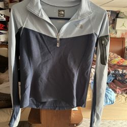 The North Face Women’s XS Sweater/jacket