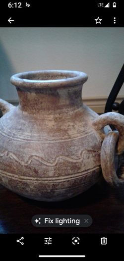 BEAUTIFUL LARGE DECOR POT $50.