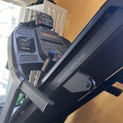 Horizon 7.0 AT Treadmill