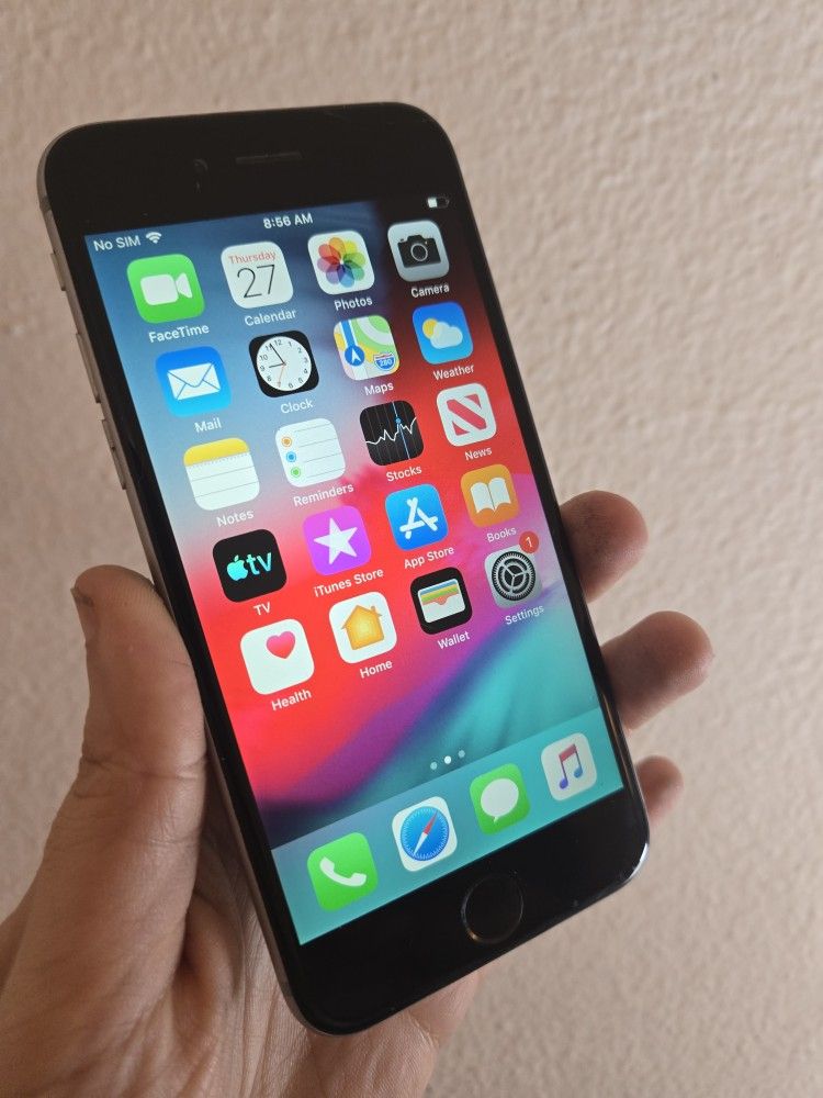 Grey/Black IPhone 6 Unlocked, Battery 100%