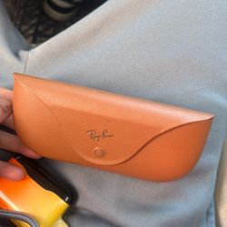 Ray Ban Changing Case 