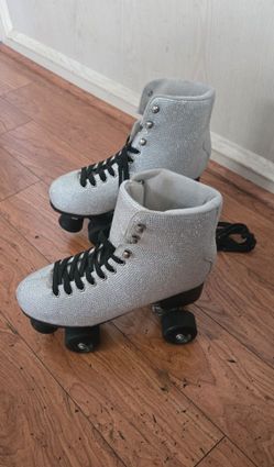 Ladies Roller Skates Size 11