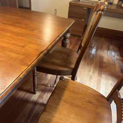 Dining Table Set
