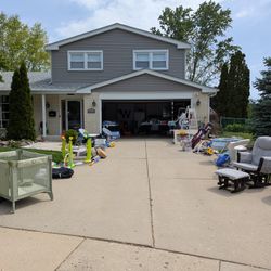 Garage Sale, Yard Sale Arlington Heights. 5/30-6/1
