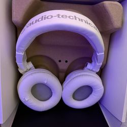 White Studio audio-technica ATH-M50X Headphones