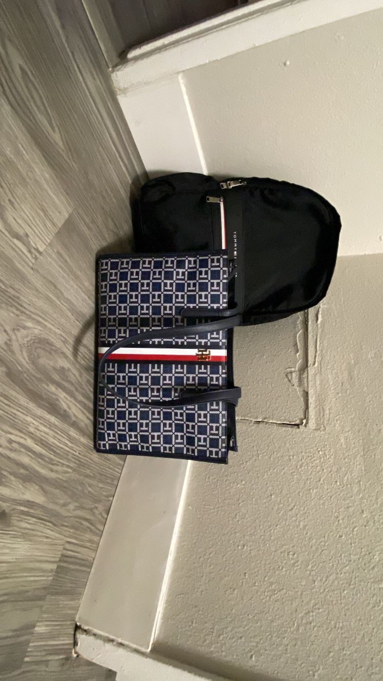 Tommy Hilfiger Purse & Backpack