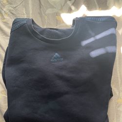 Adidas black sweatshirt