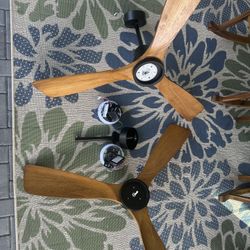 2 Farmhouse Forrovenco Wood Ceiling Fans With Lights