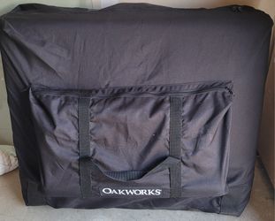 Oakworks
Aurora Massage Table - Essential Package