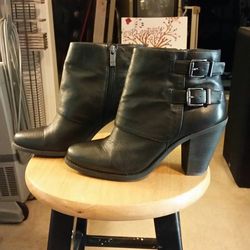 Jessica Simpson size 8.5 leather boots