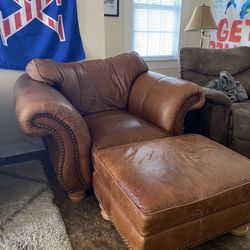 Leather Lounge Chair With Ottoman 