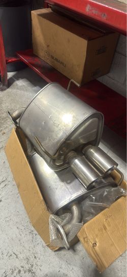 2022-2026 OEM WRX REAR STOCK MUFFLERS (LOW MILES)