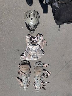 Youth catchers gear