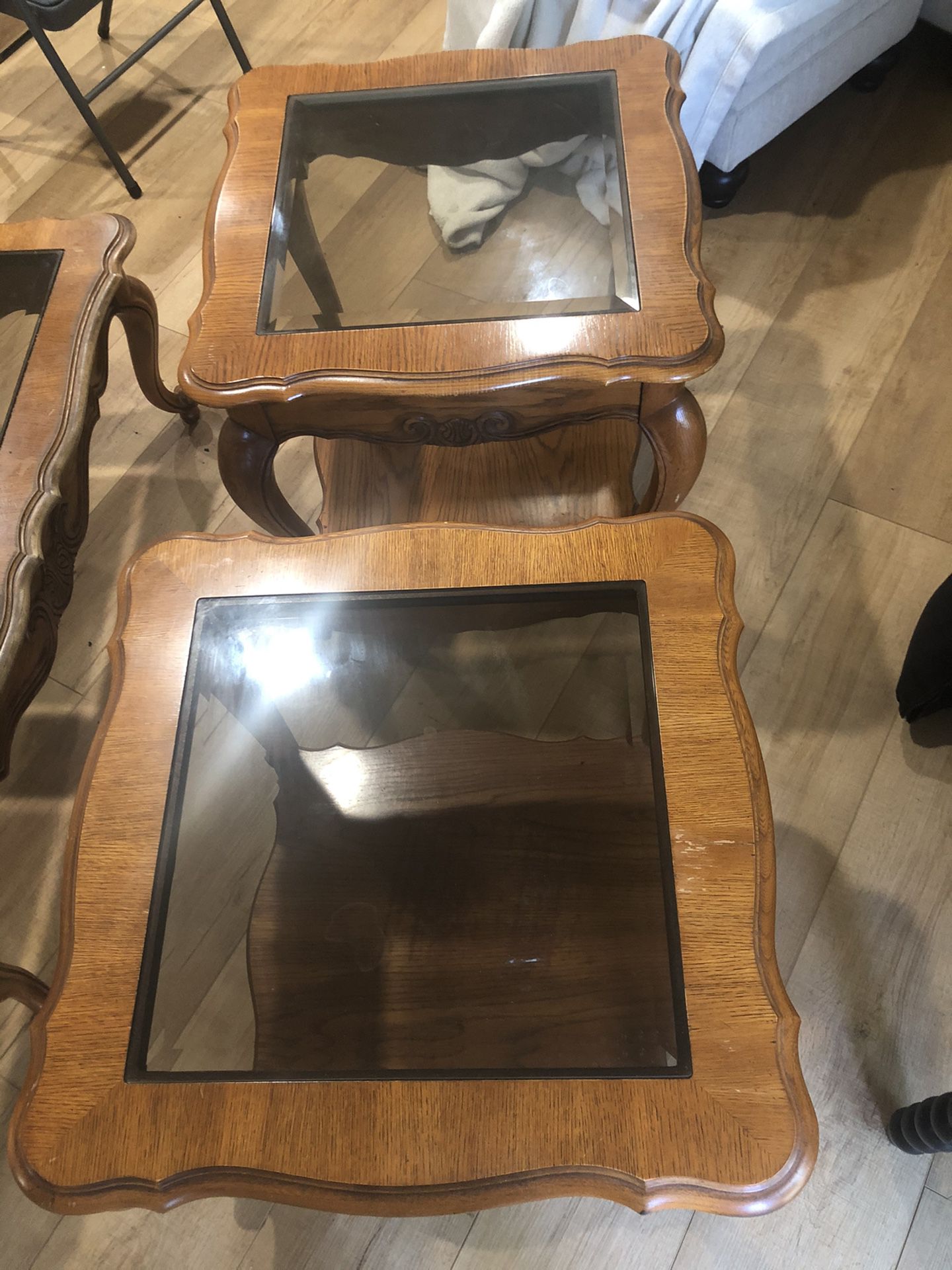 Wood/glass coffee and end table set