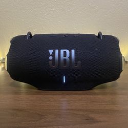 JBL Xtreme 4 Bluetooth Speaker With Protective Case