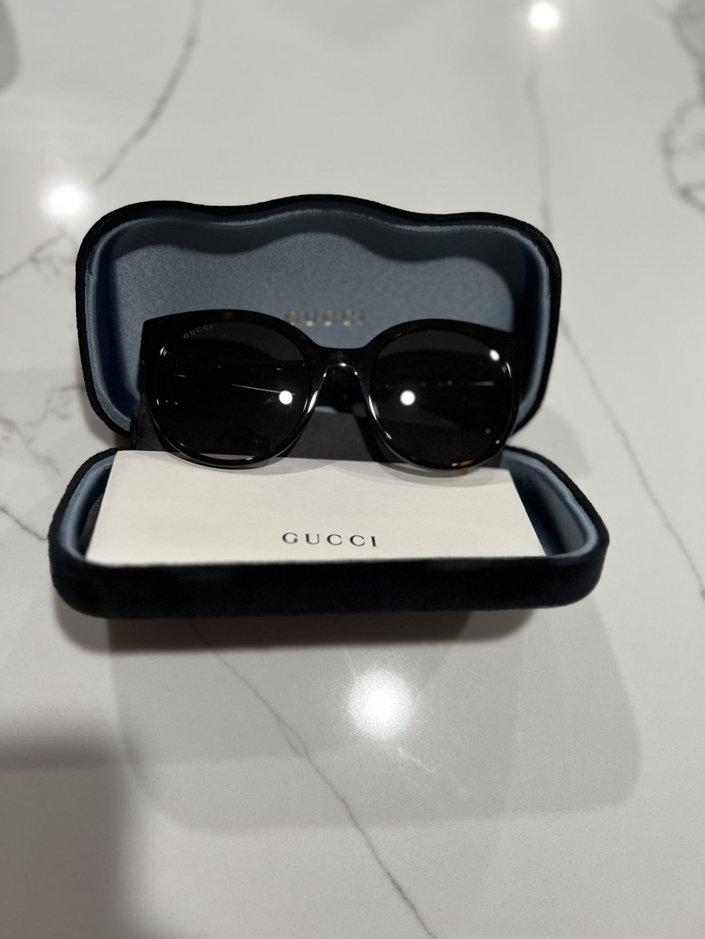 Gucci Sun Glasses