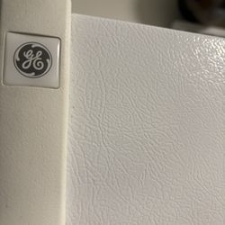 GENERAL ELECTRIC FRIDGE