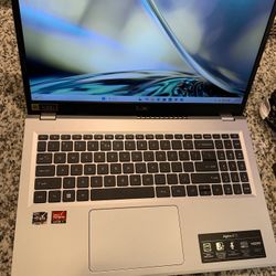 NEW Acer Aspire 3 Laptop 15.6” 8gb Ram 128gb Ssd Brand New With Charger 