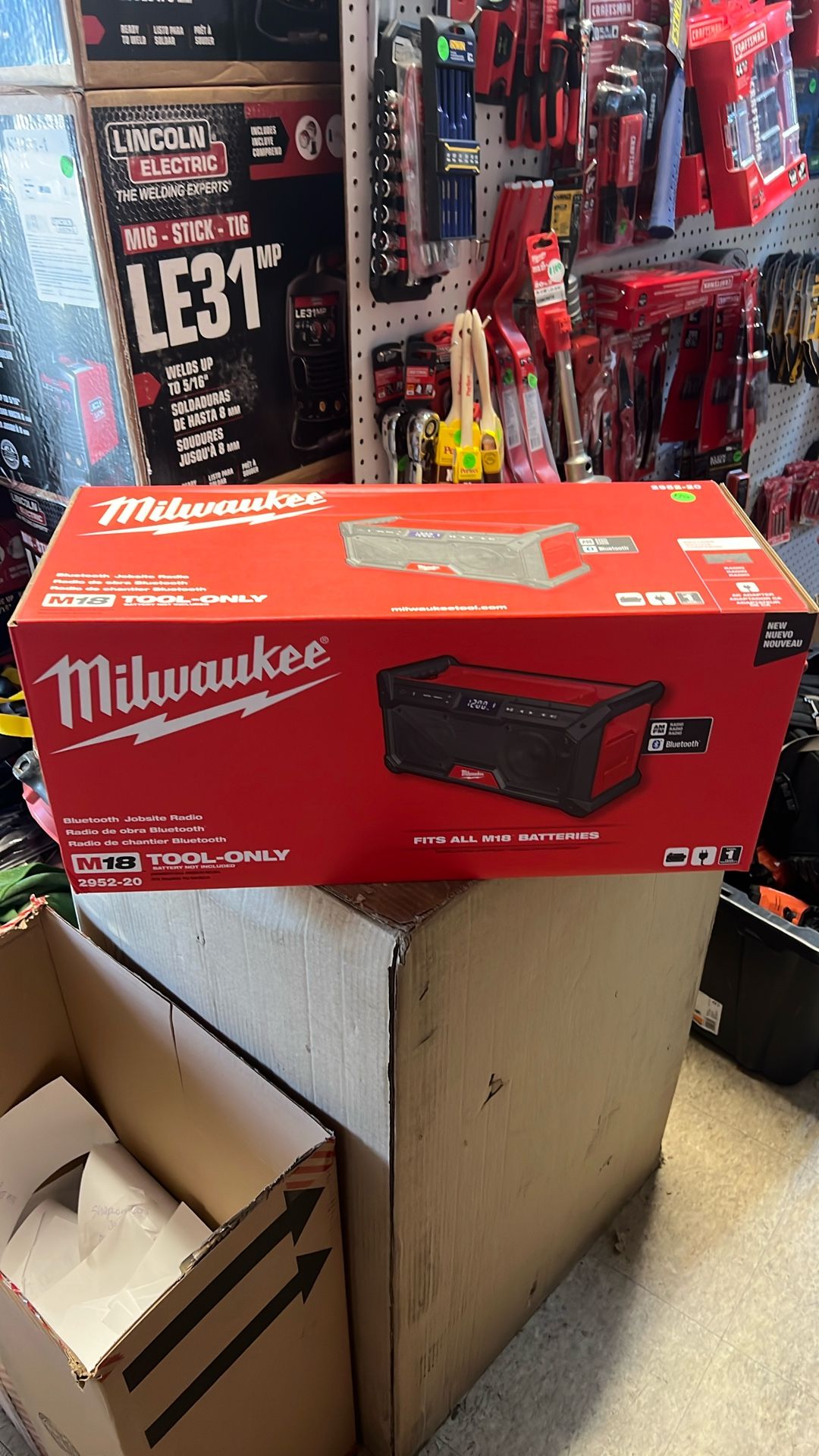 Milwaukee 2952-20 Bluetooth Jobsite Radio Tool Only