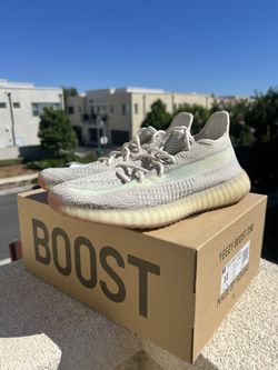 Yeezy Boost 350 V2 (Citron Non-Reflective)