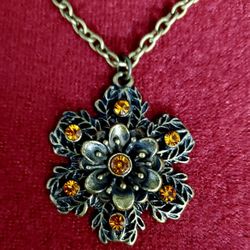 Double Chaine Expandable Chocker Necklace 