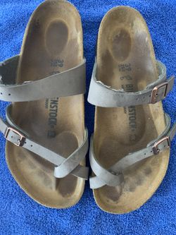 Women’s Birkenstock’s Size 8-8.5