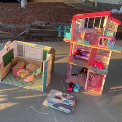 Barbie Dreamhouse and American girl doll school