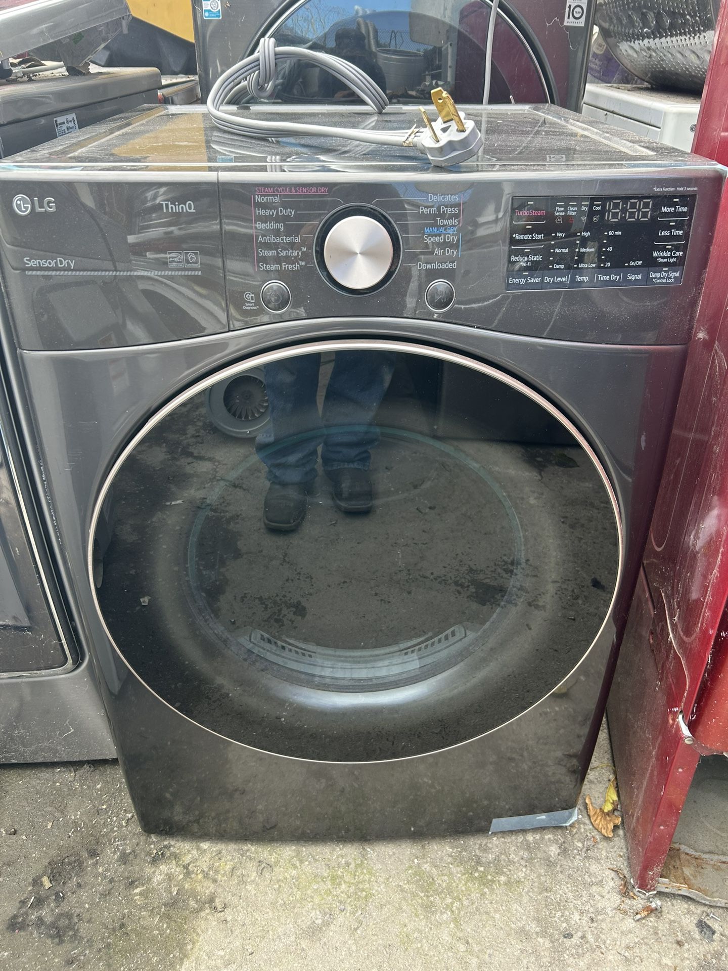 LG. ELECTRIC DRYER