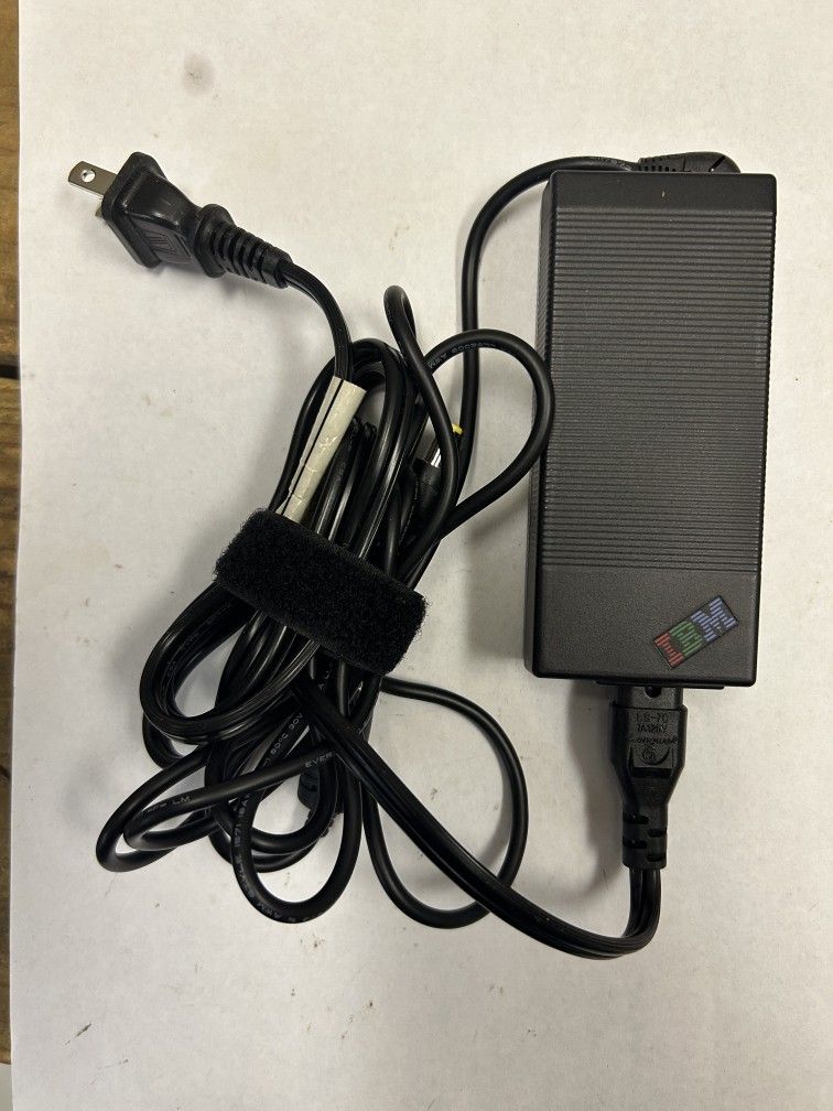 IBM AC Adapter 16V 4.5A Power Supply Charger 08K8204 - ThinkPad PC Laptop Computer
