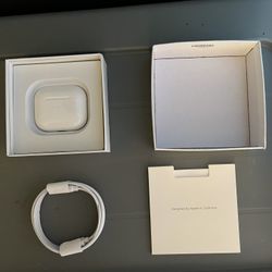 AirPods 3 (Everything Included)