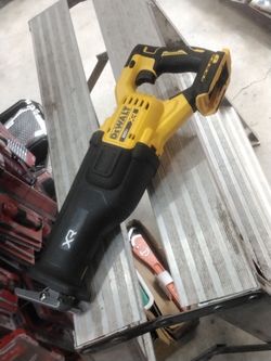 DEWALT 20V SAWZALL XR