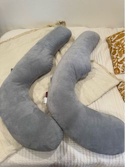 Momcozy Pregnancy Pillows