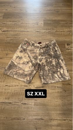 Pleasures camo shorts