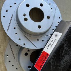 Mercedes C300 15-21 Rear Drill Slot Geomet Rotors Ceramic Brake Pads 