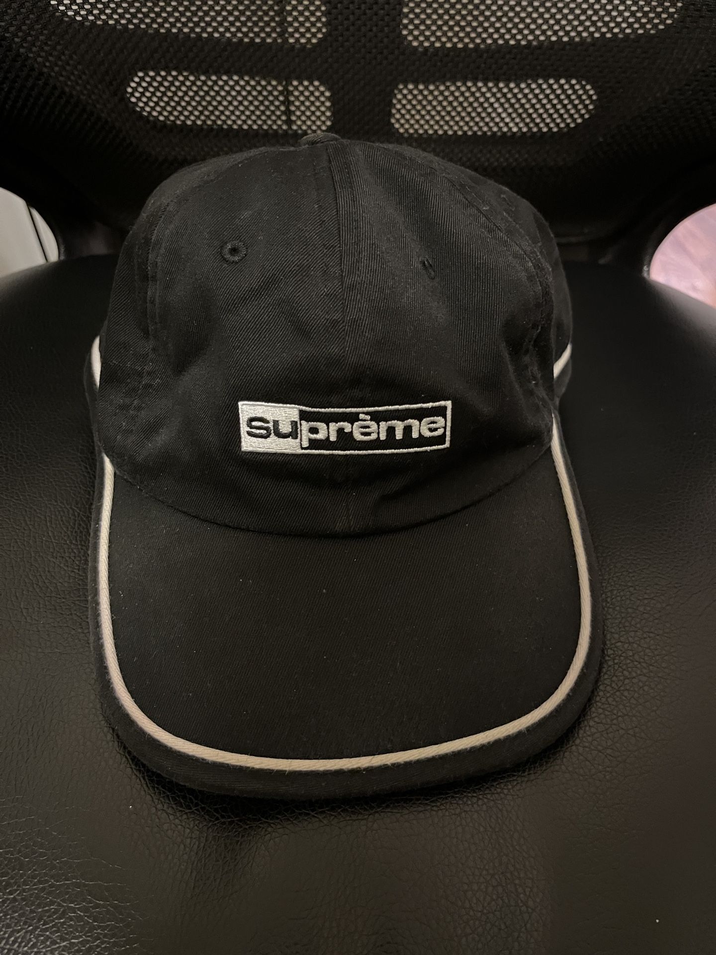 Supreme Hat 