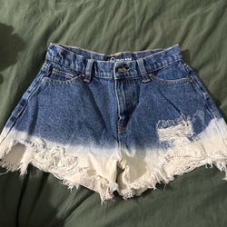 No boundaries high rise shorts size 3