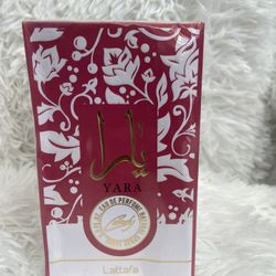 Yara Candy Perfume